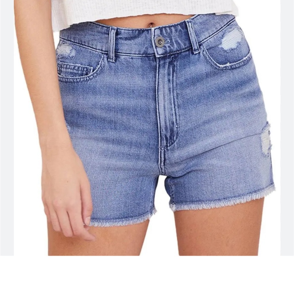 Bella Dahl Rylie Fray Short